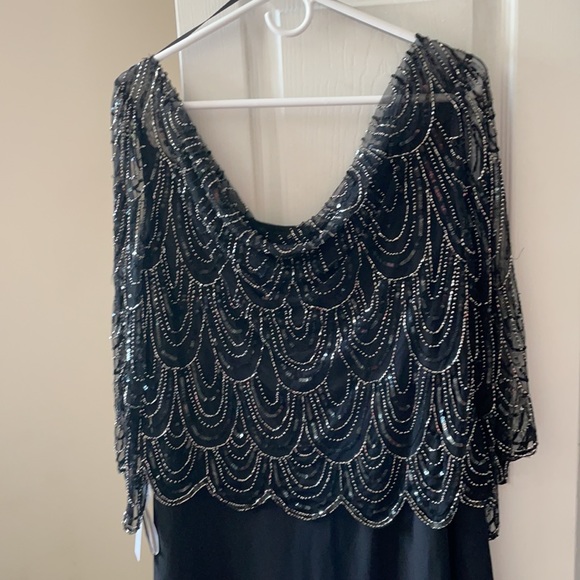 Black Beaded Evening Gown - Picture 6 of 7